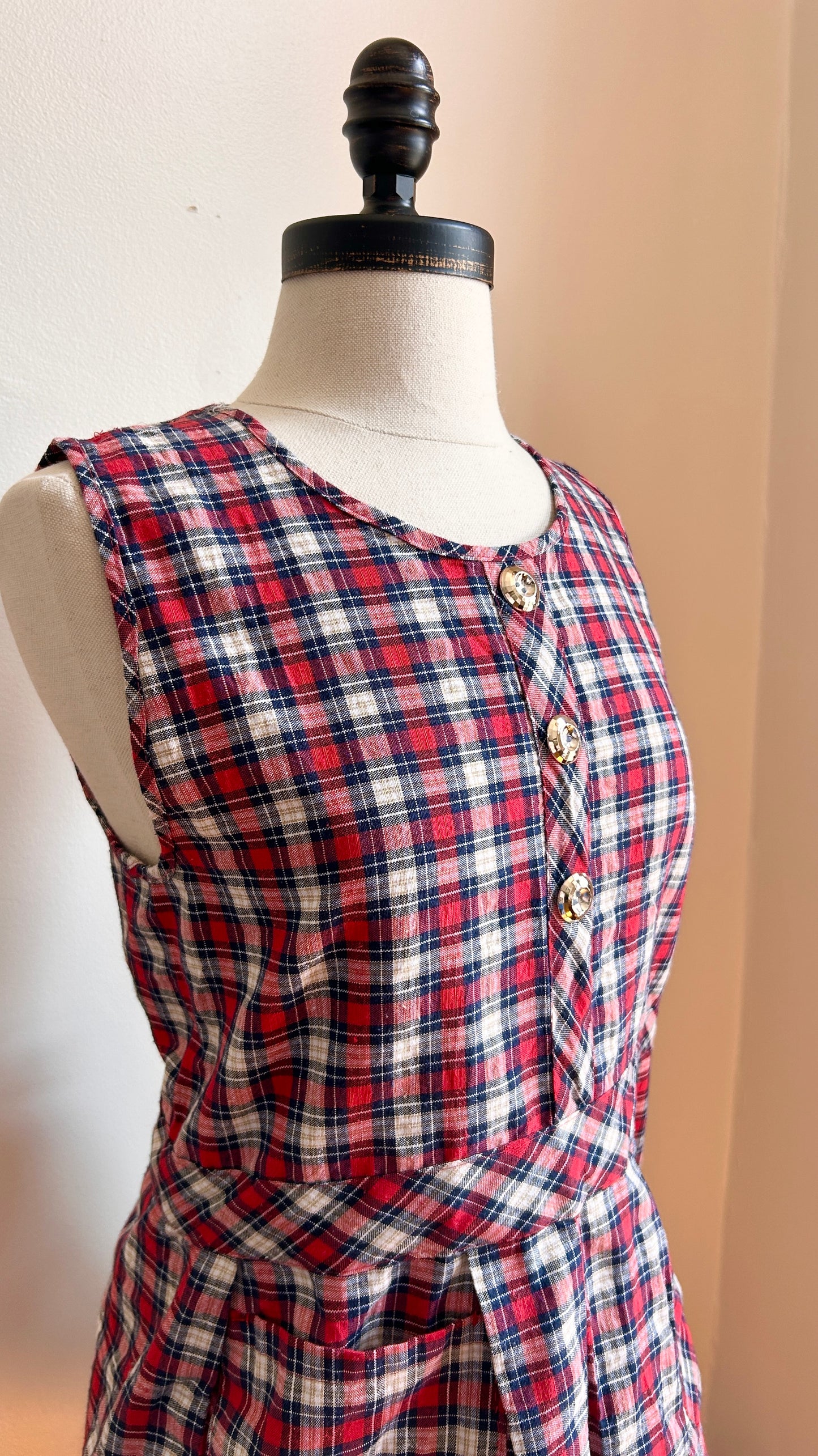 1960s red plaid apron top, sz. small