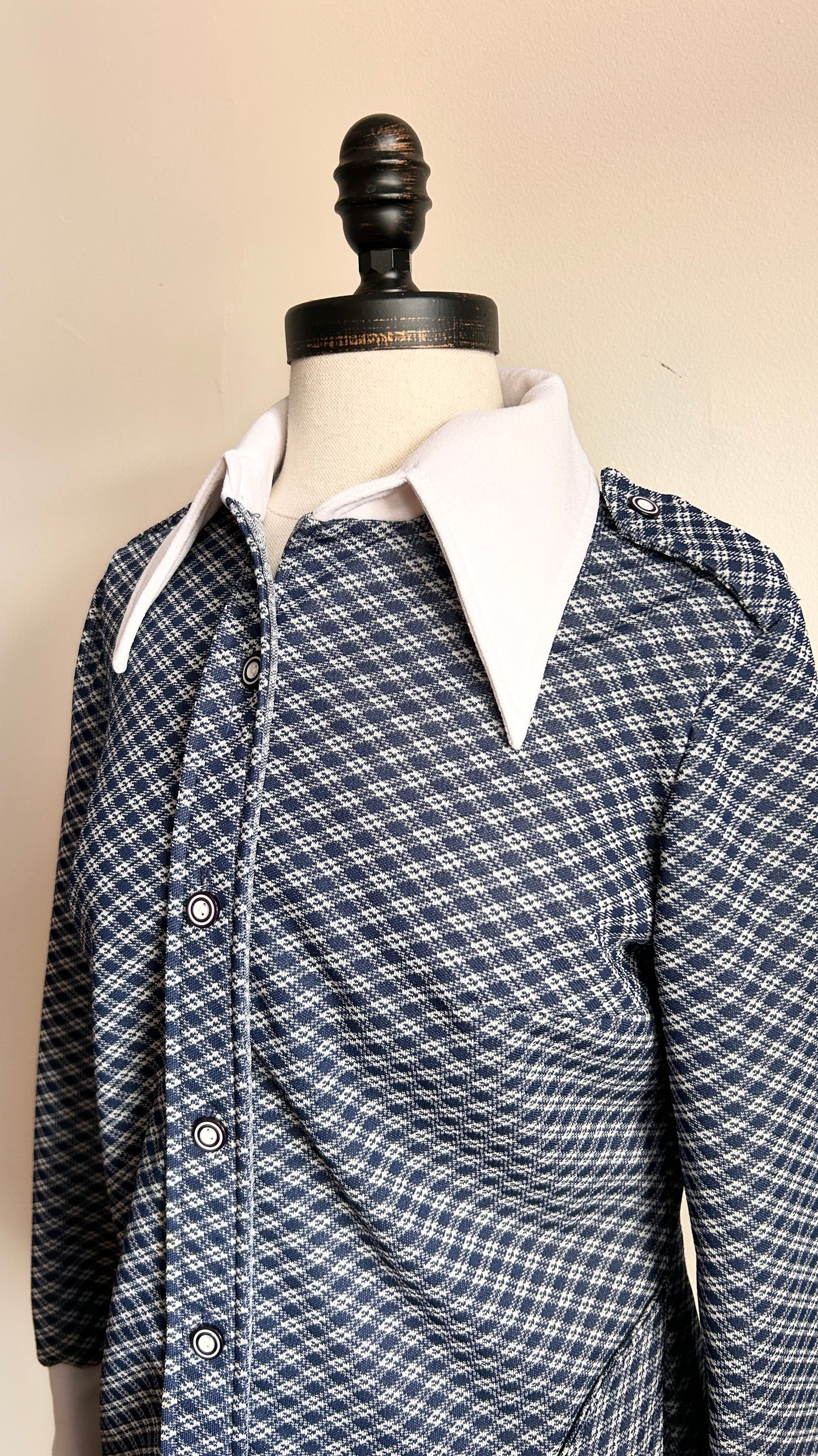 1970s navy plaid dagger collar shirt, sz. medium