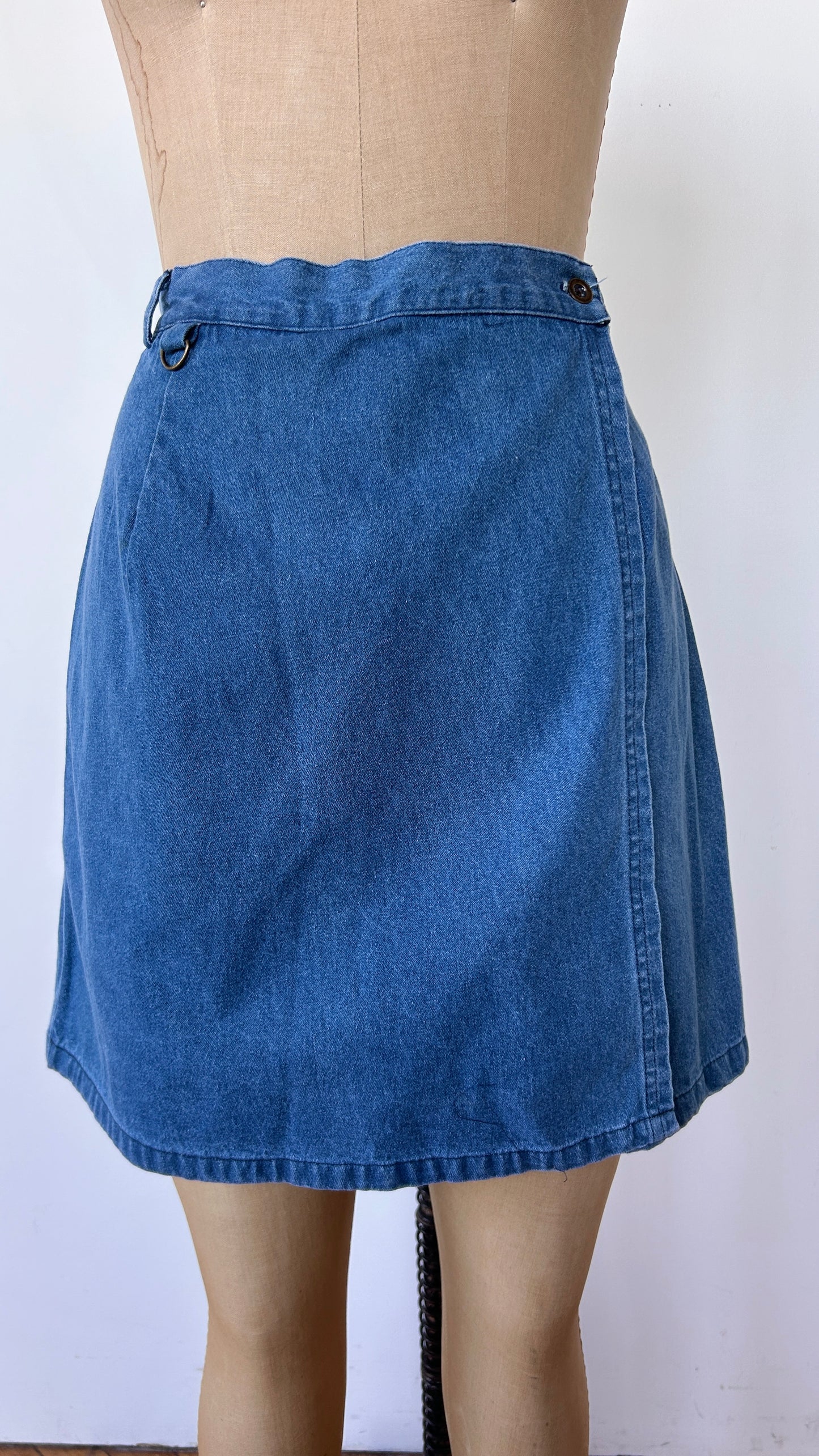 1990s denim mini skort, sz. medium