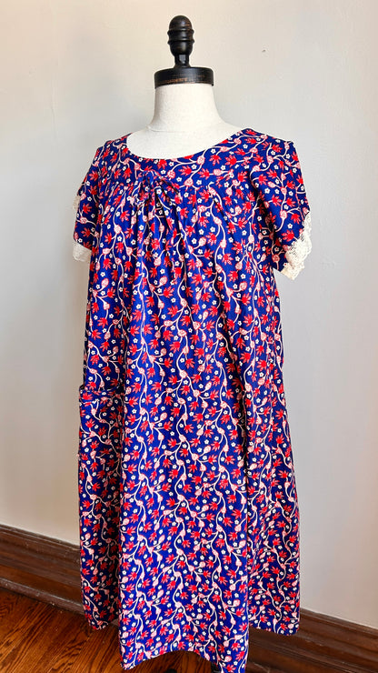 1970s navy + red floral prairie dress, sz. large/XL