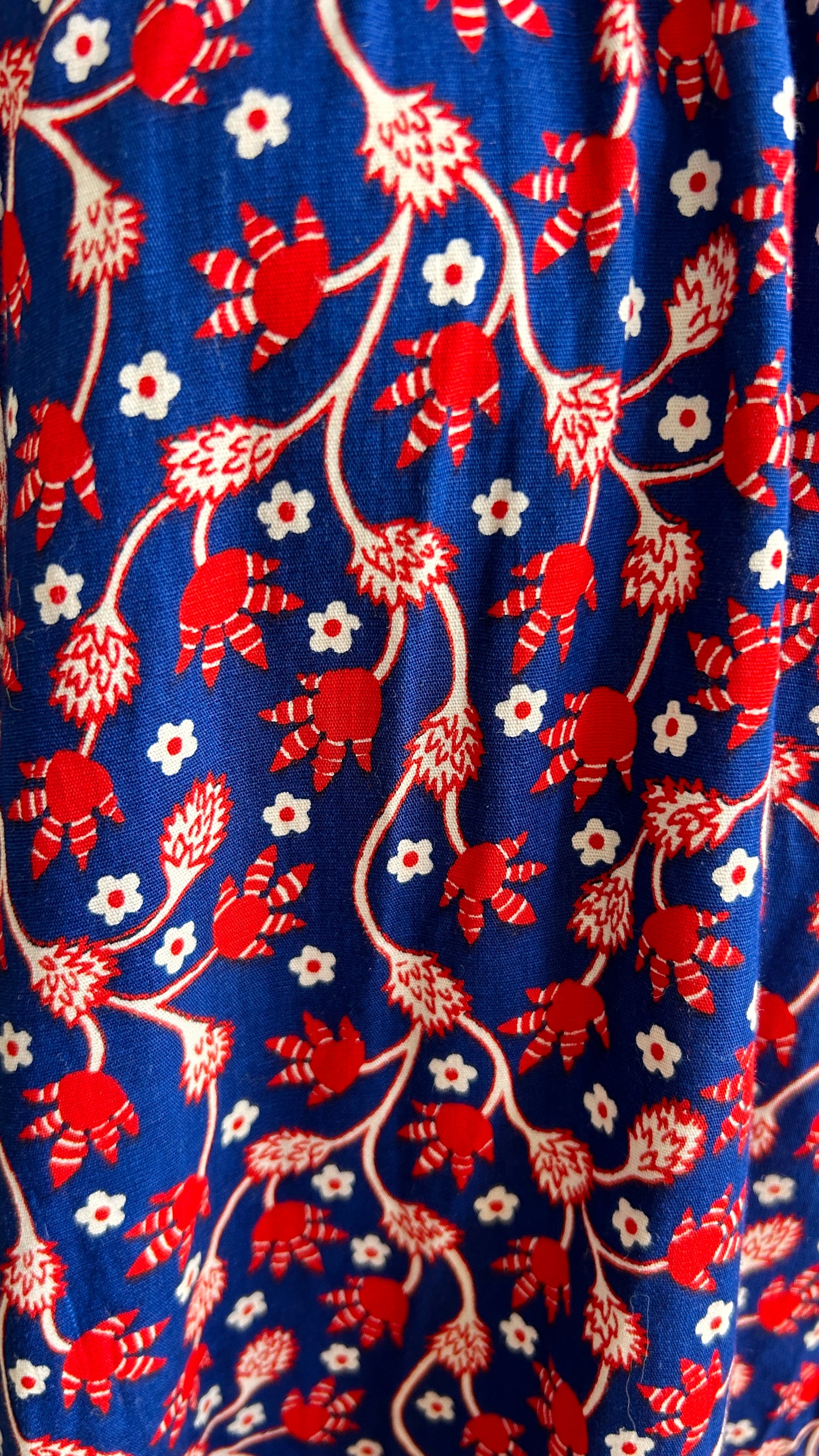 1970s navy + red floral prairie dress, sz. large/XL