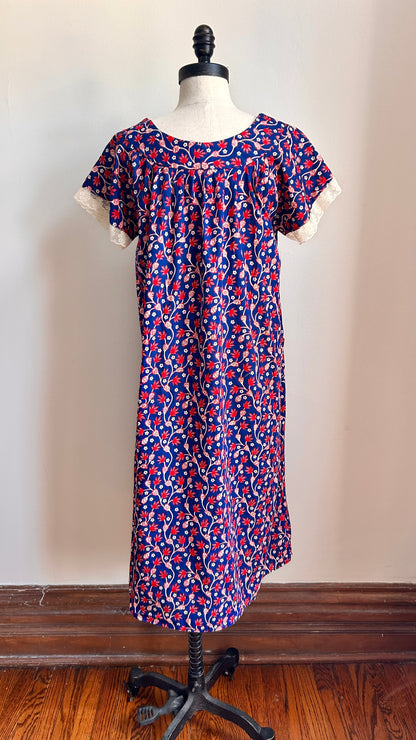 1970s navy + red floral prairie dress, sz. large/XL