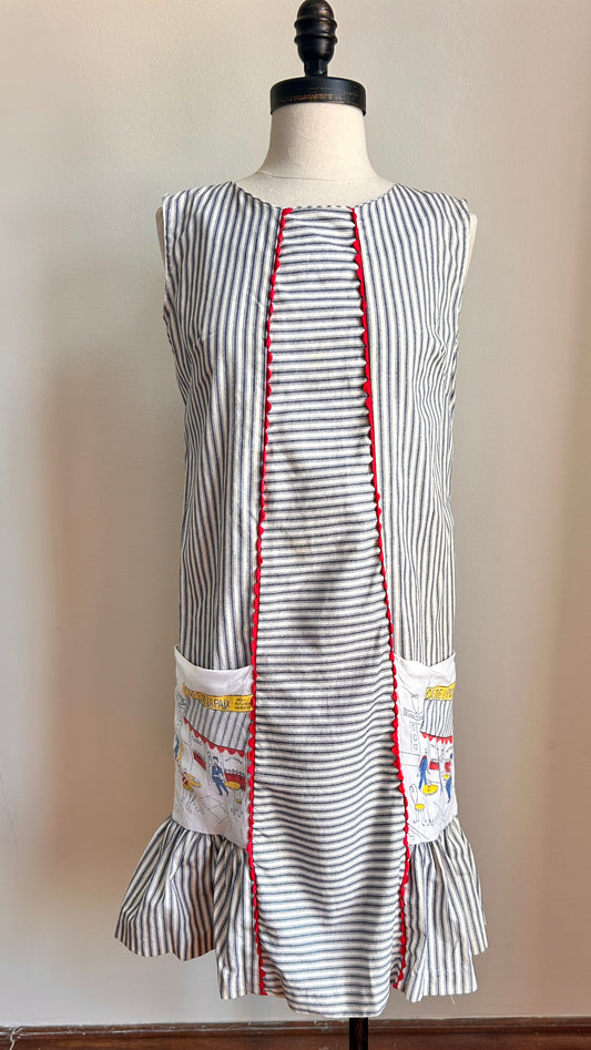 1950s striped mini shift dress with illustrated pockets, sz. small