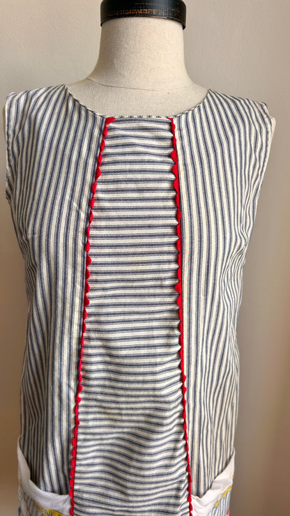1950s striped mini shift dress with illustrated pockets, sz. small