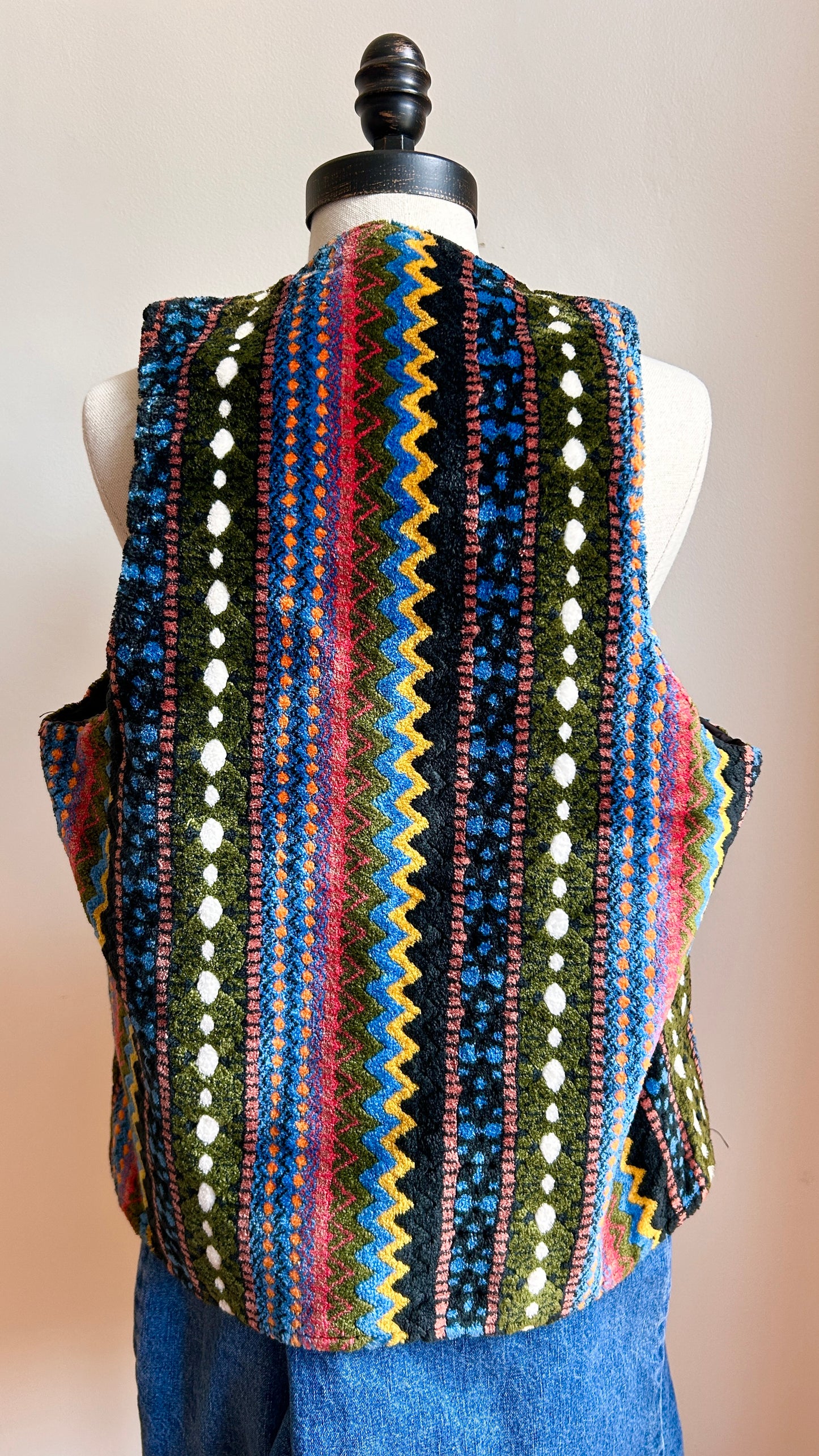 1970s multicolor patterned terry cloth vest, sz. medium/large