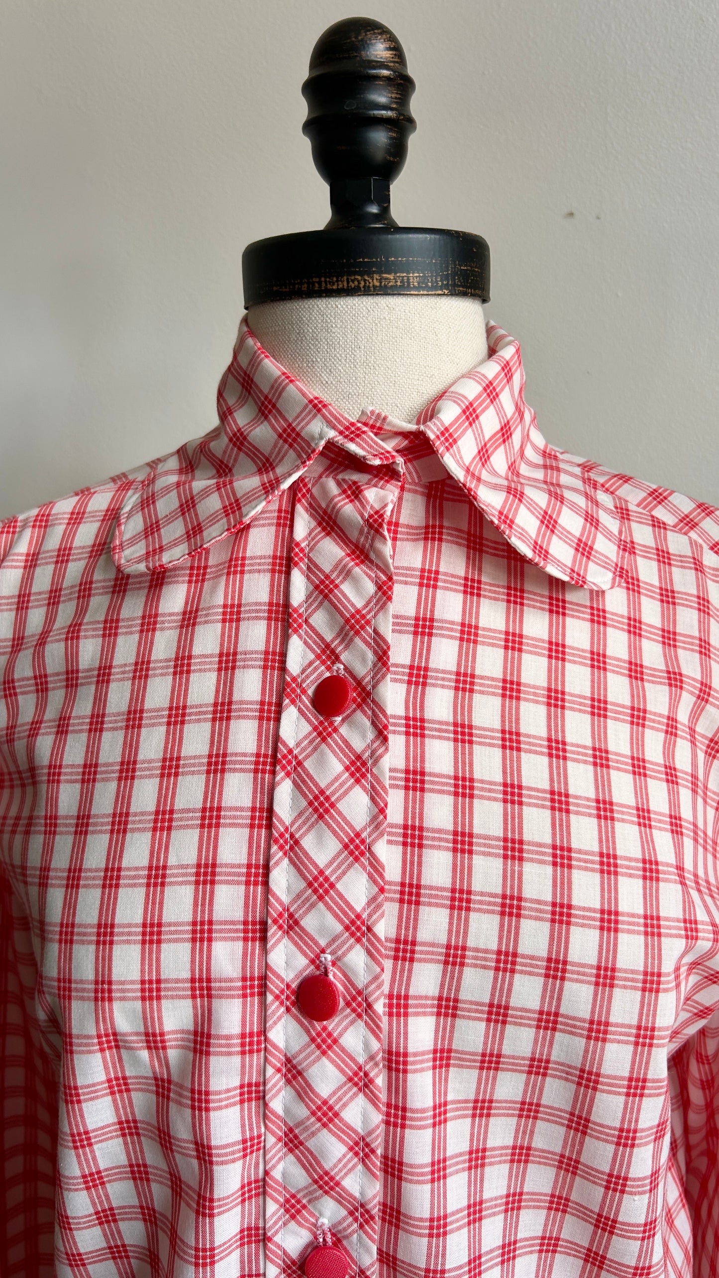 1970s white + red plaid rounded collar shirt, sz. large
