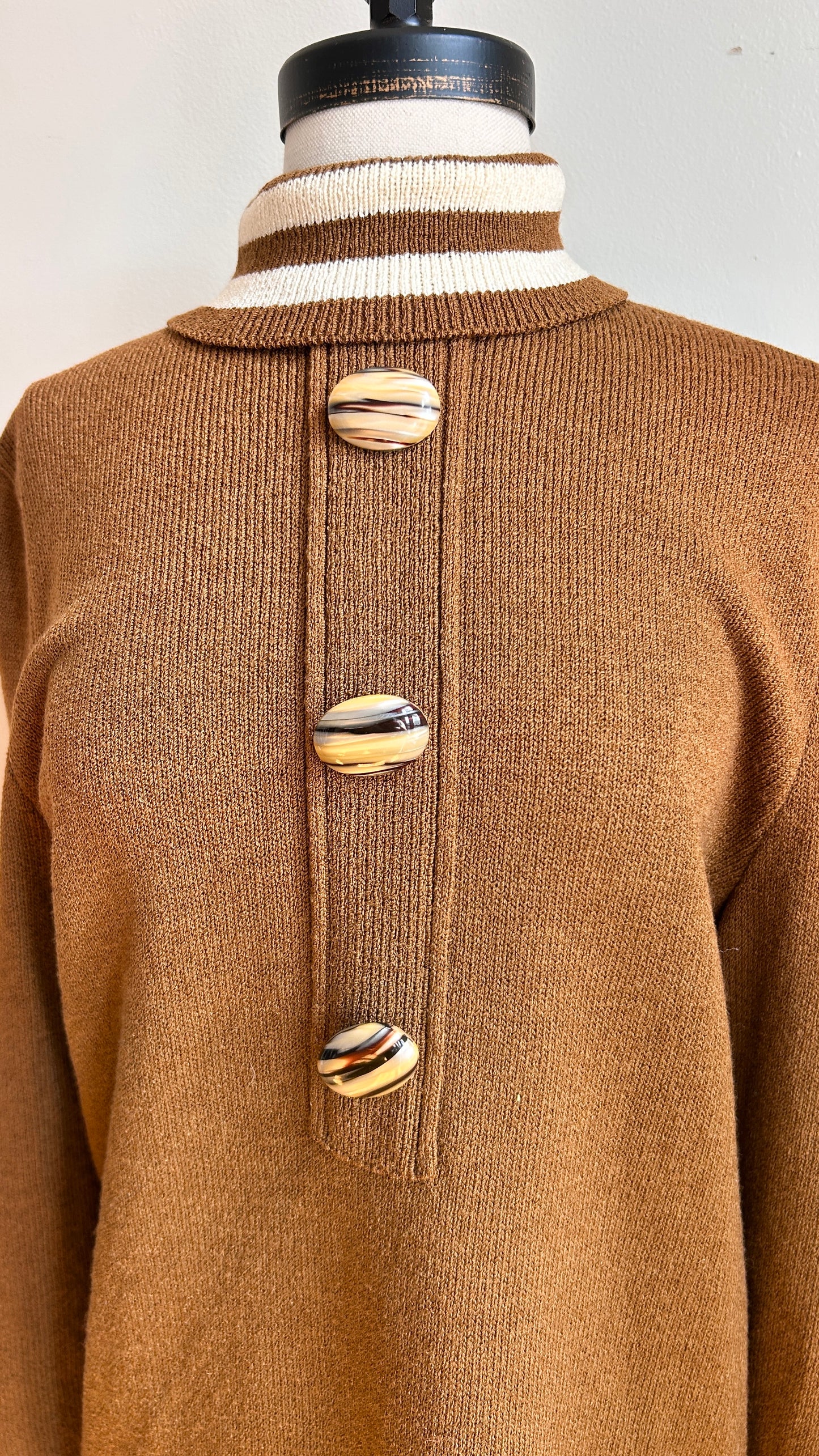 1970s brown + cream sweater dress, sz. medium/large