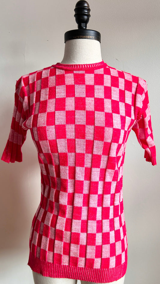 1970s red checkered knit top, sz. medium