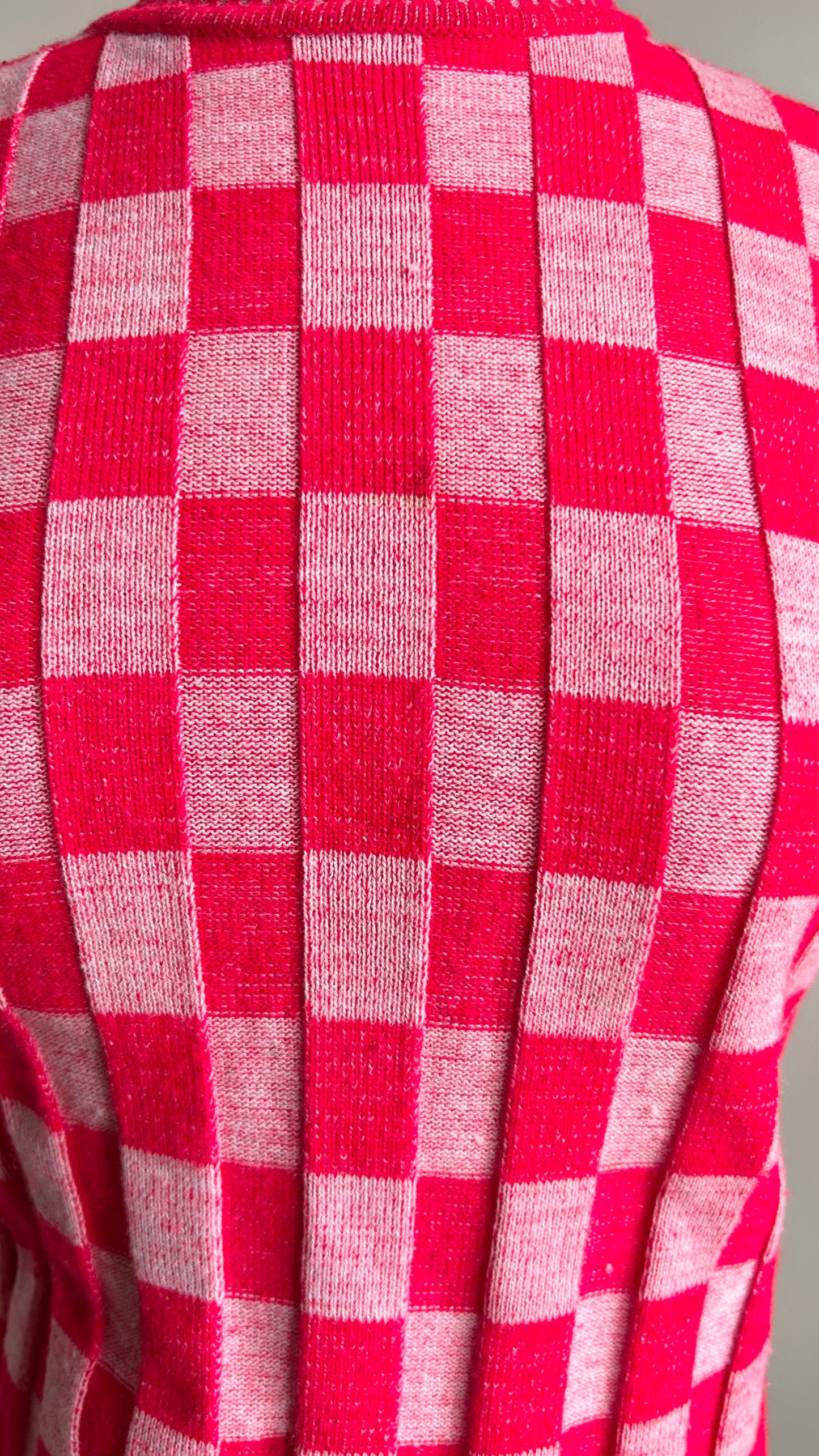 1970s red checkered knit top, sz. medium
