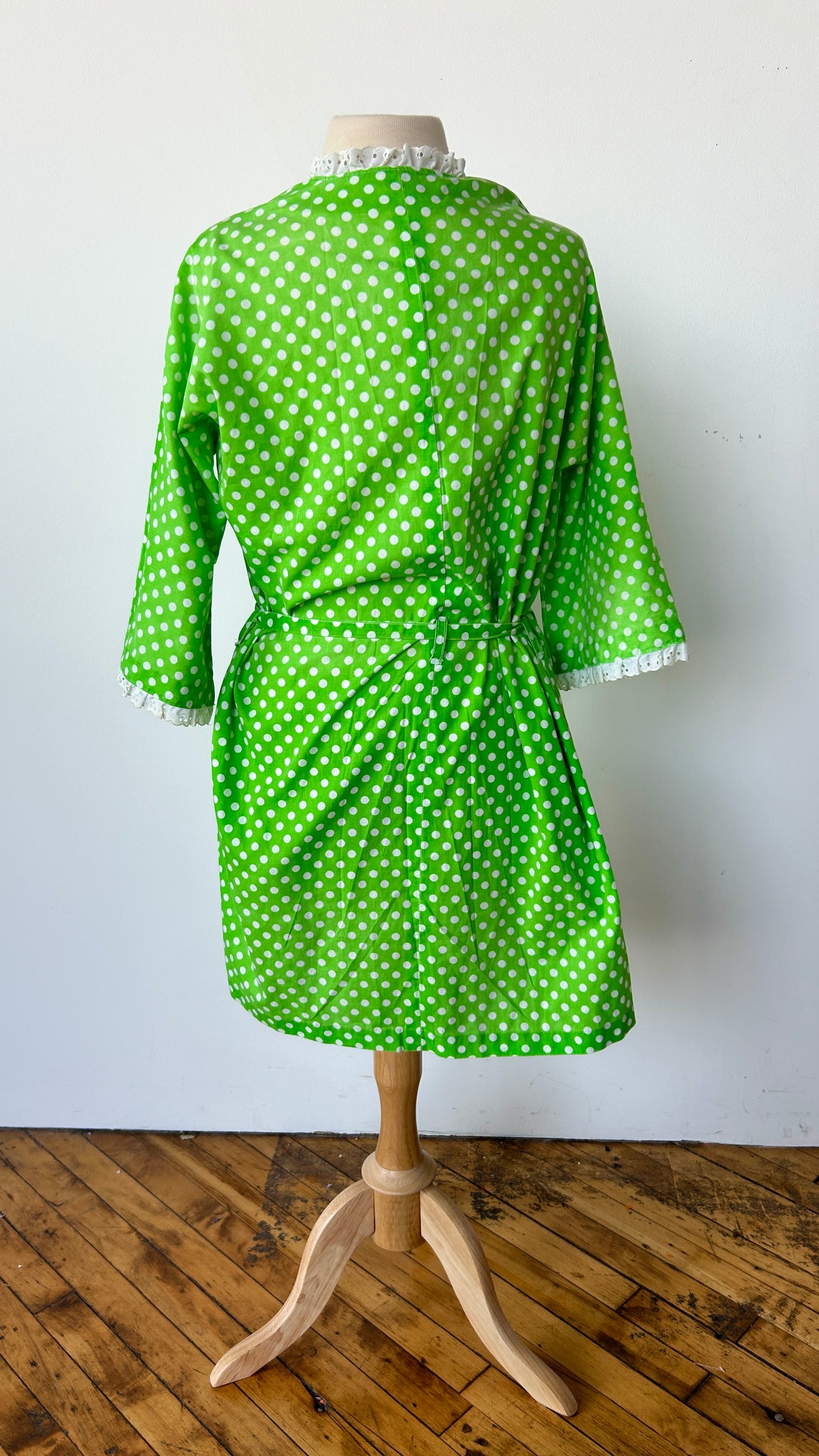 1960s lime green polka dot robe, sz. medium