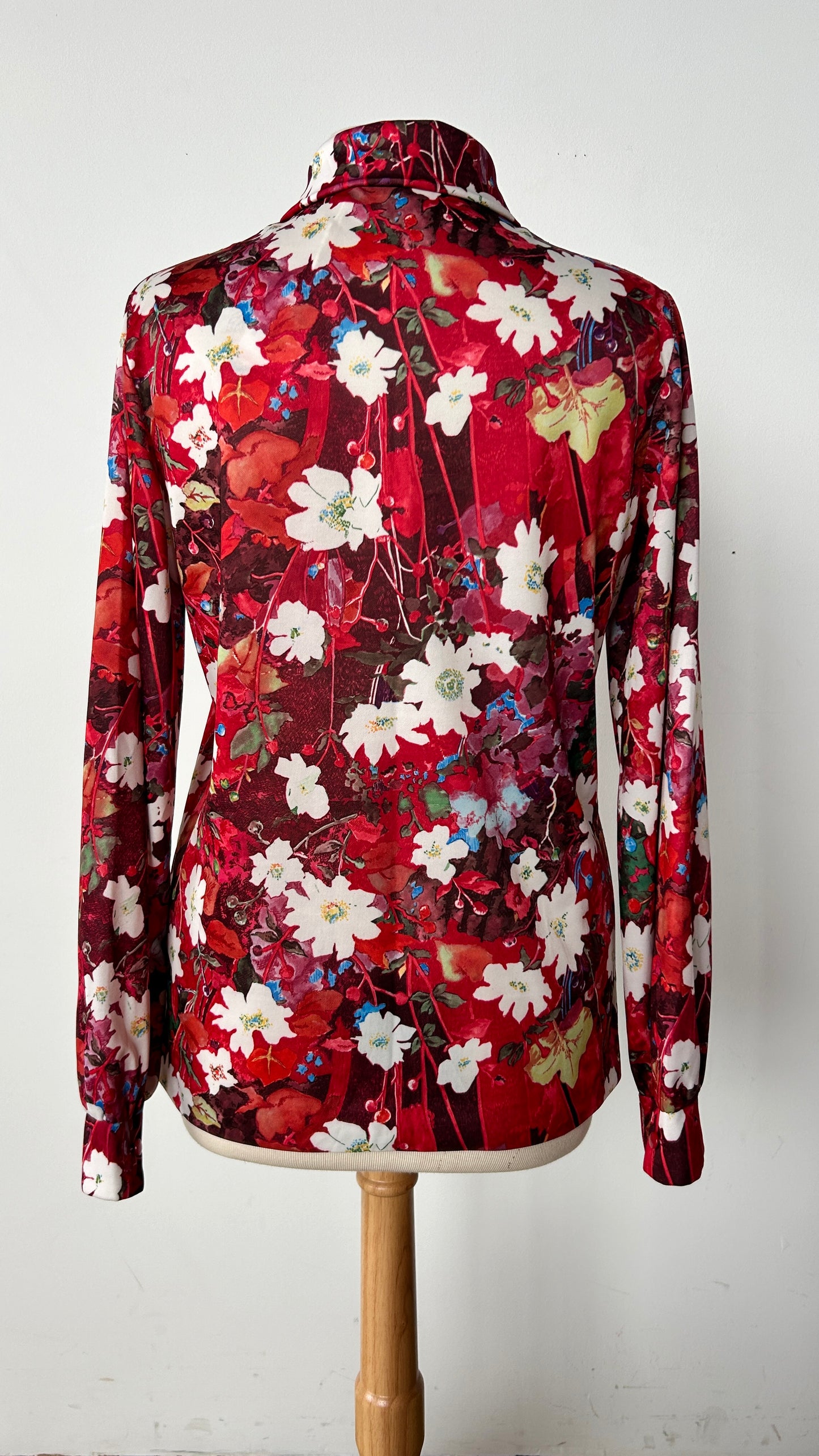 1970s red + white graphic floral disco shirt, sz. large