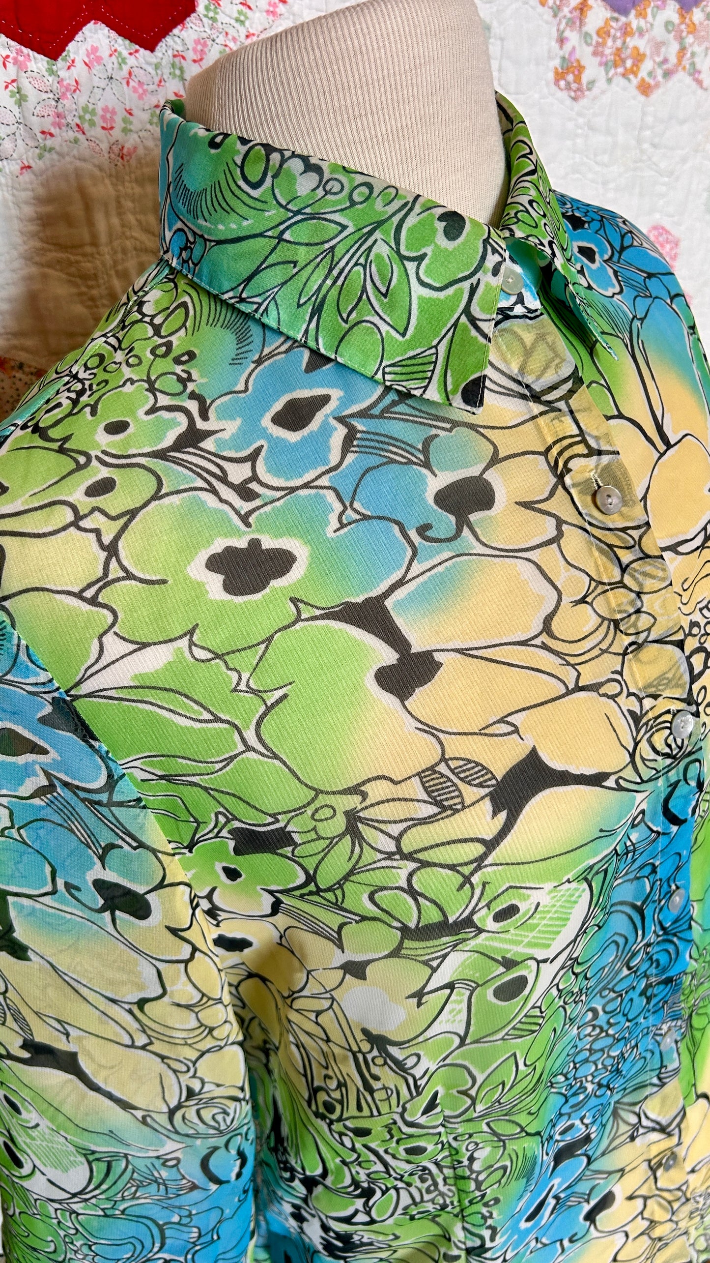 1990s sheer blue + green floral top, sz. large/XL