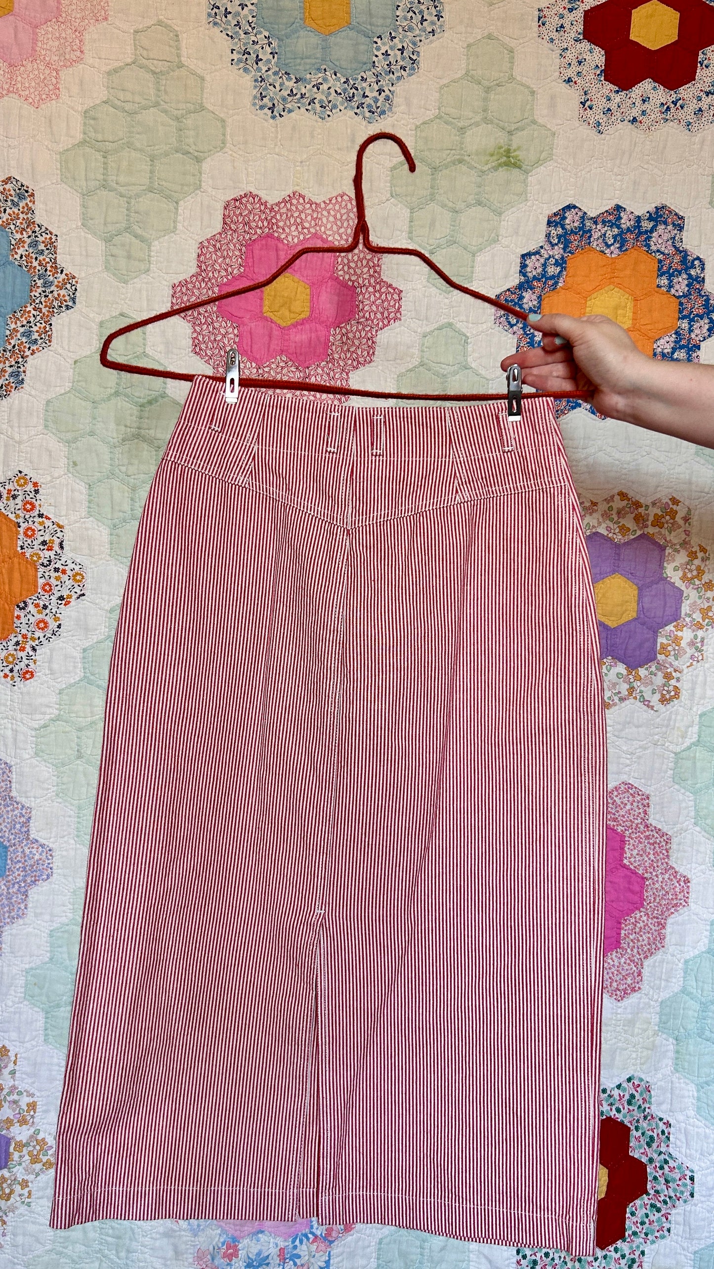 1980s red + white stripe midi skirt, sz. small