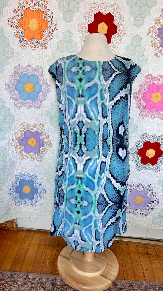 2000s blue snake skin pattern dress, sz. XL/1X