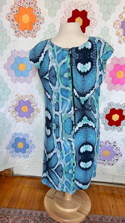 2000s blue snake skin pattern dress, sz. XL/1X